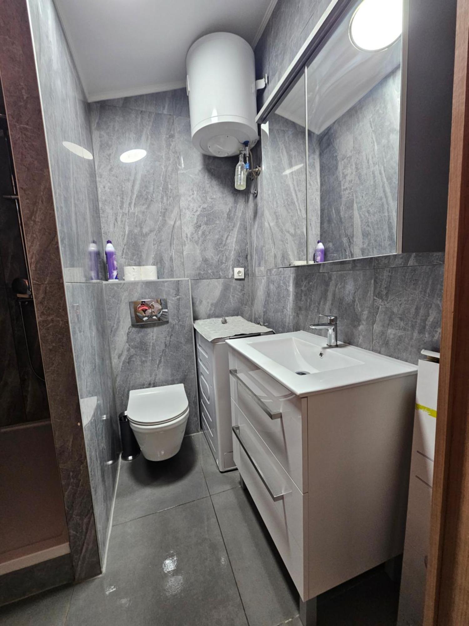 Apartman Sea View ヴァンタシチ エクステリア 写真