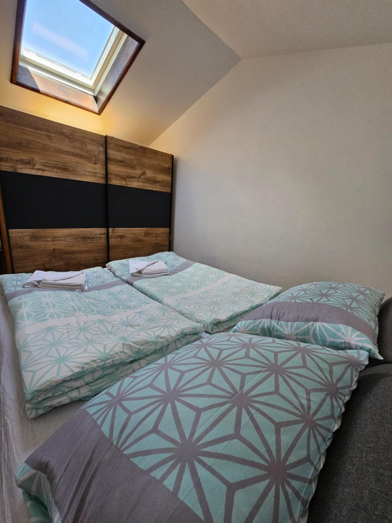 Apartman Sea View ヴァンタシチ エクステリア 写真